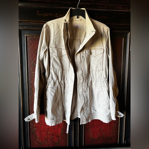 Gap Garment-Dyed Utility Women’s Jacket - Picture 8 of 17